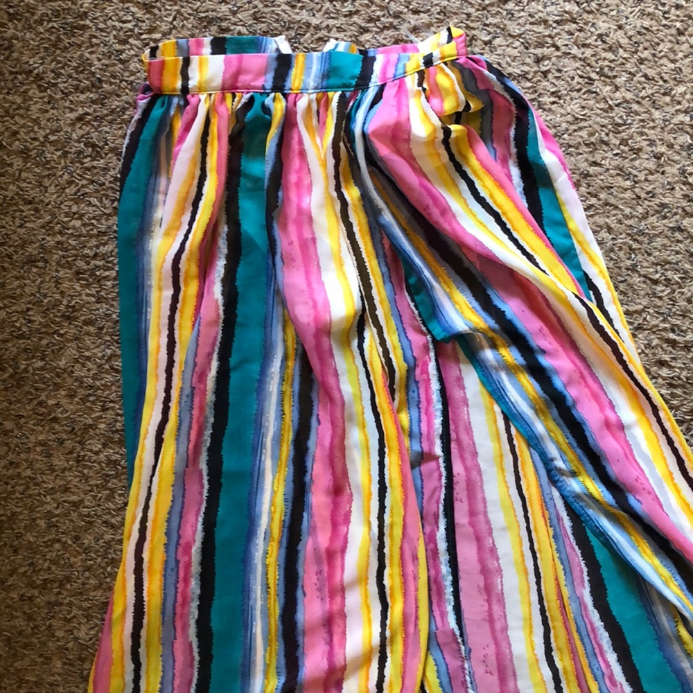 Two piece set - Picture 3 of 5